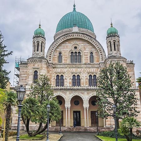 Historic Center Palace - Huge 4 Bedrooms Santa Croce Apartment - By LikehomeFirenze Kültér fotó