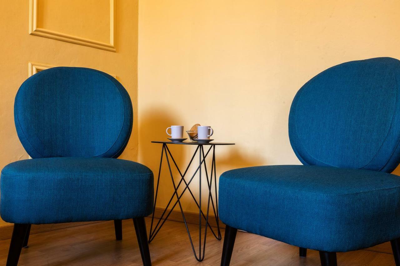 Historic Center Palace - Huge 4 Bedrooms Santa Croce Apartment - By LikehomeFirenze Kültér fotó